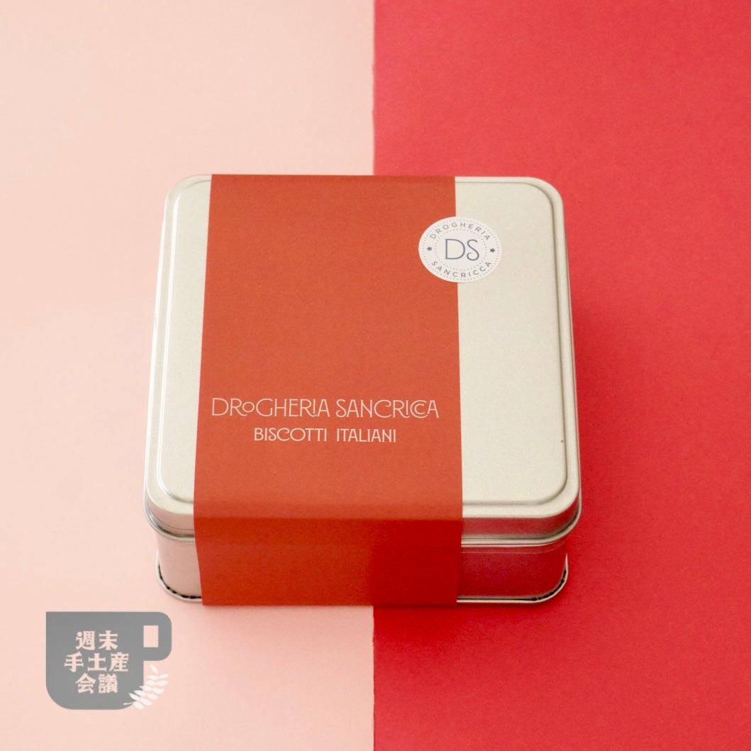 30］イタリアの無添加食料雑貨店ドロゲリアサンクリッカのクッキー缶