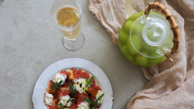 シャインマスカットティーとイチジクのカルパッチョ