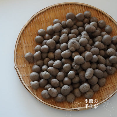 旬の食材：零余子（むかご）｜レシピ：零余子と銀杏の炊き込みご飯＆素揚げ、零余子のペペロンチーノ