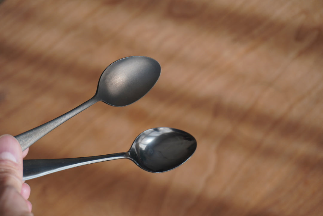 96（クロ）ざらざら】食洗機対応 黒いカトラリー｜黒染め仕上げの