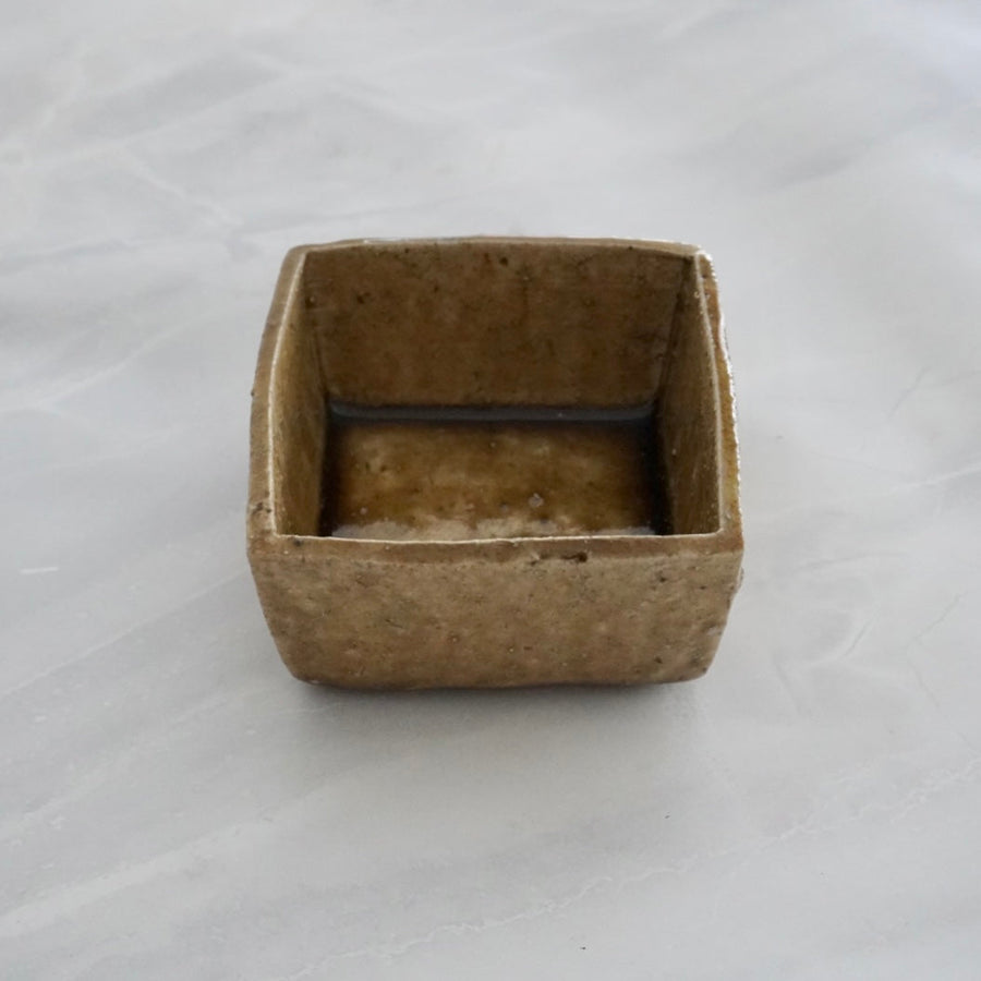 作家］安達 健さんの商品コレクション｜クラシコサエル