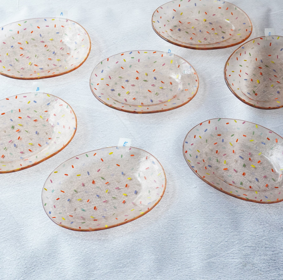 作家］天気雨さんの商品コレクション｜クラシコサエル