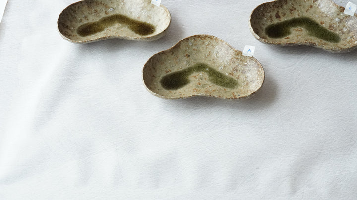 安達 健】緑灰釉 浅鉢 2025 – クラシコサエル