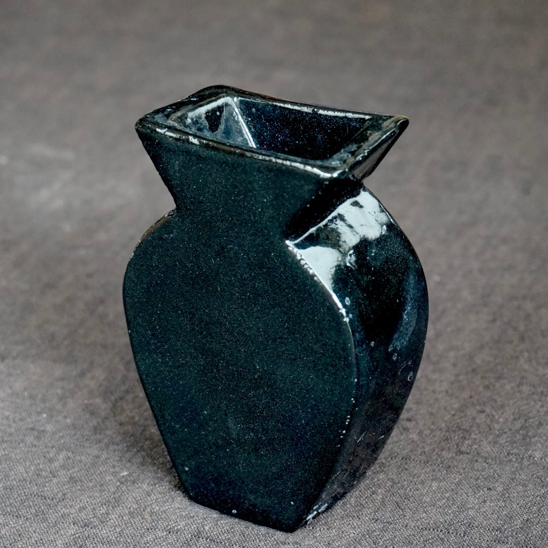 和モダン　作家　個性的　アート　盛り皿　器　鉢　フラワーベース　花器 瀧澤奈那】花器 7種｜陶器のフラワーベース｜モダンな花器