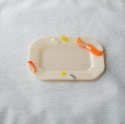 【天気雨】コラージュ隅切皿 2種｜2025秋冬