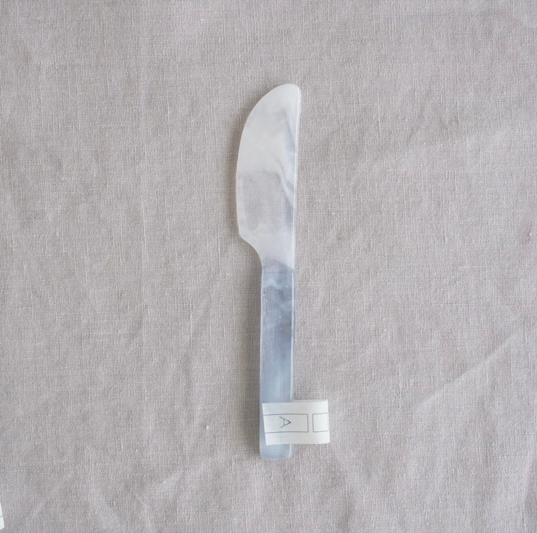 天気雨】ジャムナイフ – クラシコサエル