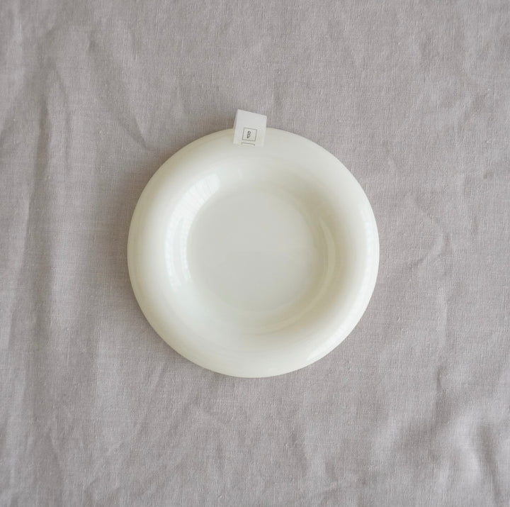 天気雨　おおきいぺこ皿 天気雨】ぺこ皿 – クラシコサエル