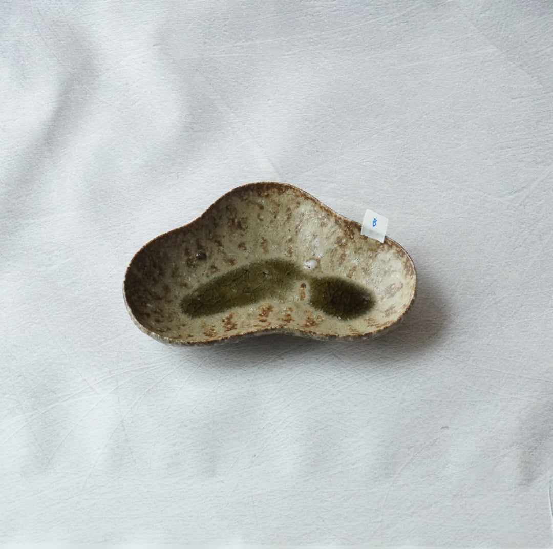 安達 健】緑灰釉 浅鉢 2025 – クラシコサエル